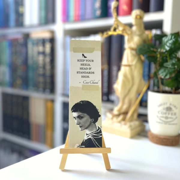 Coco Chanel könyvjelző